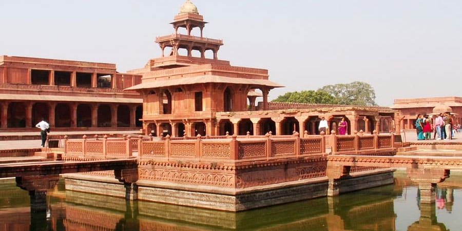 Delhi Agar to Fatehpur Tour package