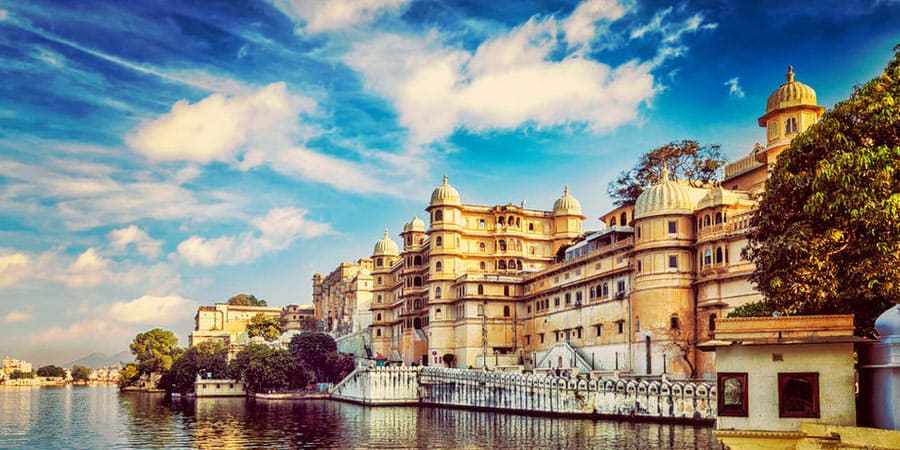 Delhi to udaipur tour package